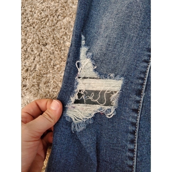 𝅺DEAR John Liam Straight Distressed Jeans - Picture 3 of 10